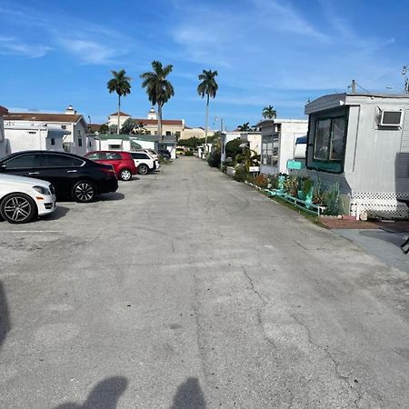 Beautiful Mobile Home In شاطئ هالانديل المظهر الخارجي الصورة